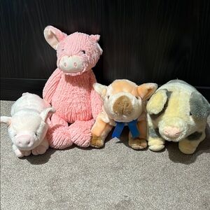 Pig plush bundle